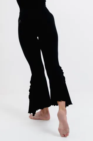 Go with the Flow Leggings- Black