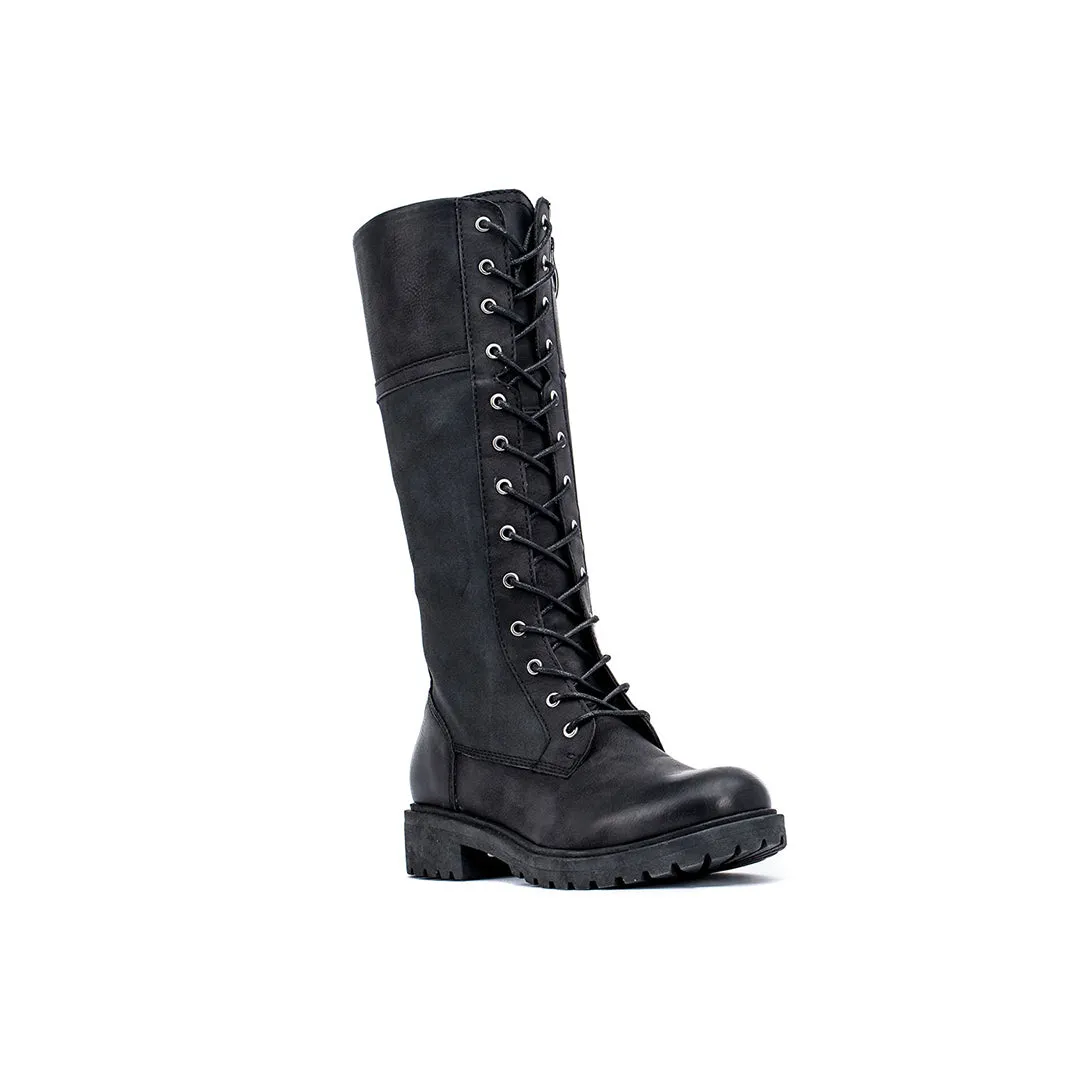 Hanker Combat Boots in Black