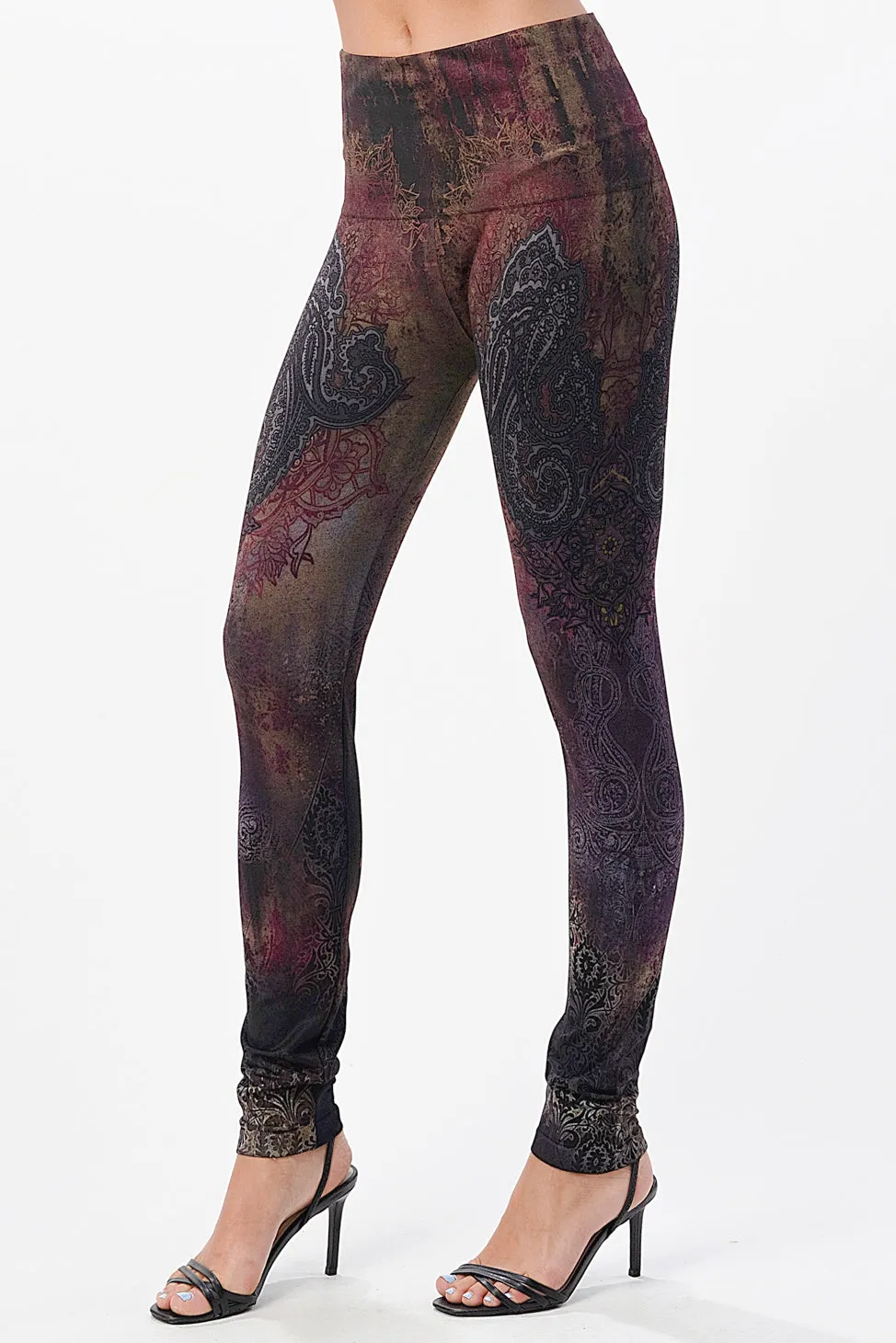 Paisley Corral Array Print Leggings - Plus Size